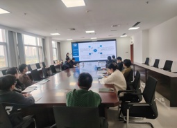 东北师范大学郭倩博士、中国矿业大学郝莉莉博士应邀为人工智能学院做学术报告