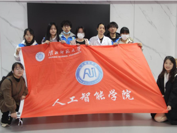 人工智能学院“情系敬老院，AI暖人心”志愿服务活动温暖开展